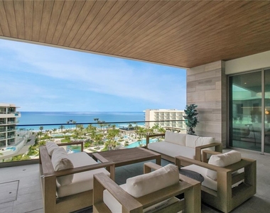 1591 Gulf Of Mexico Drive - Photo Thumbnail 14
