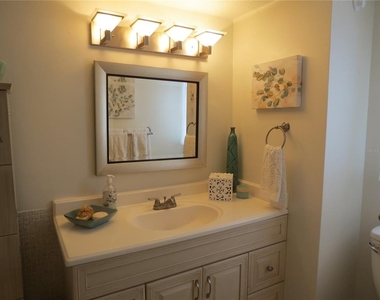 615 S Palm Avenue - Photo Thumbnail 9