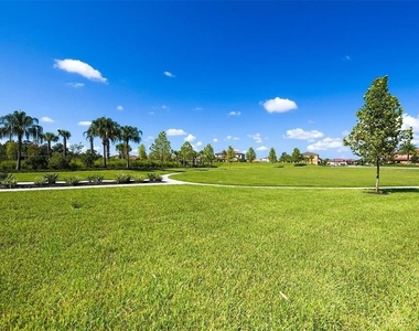 3806 Savanna Palms Court - Photo Thumbnail 46