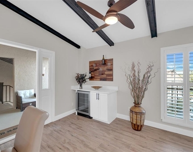 15761 Windward Way Circle - Photo Thumbnail 9