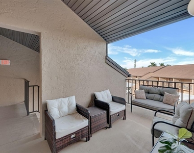 15761 Windward Way Circle - Photo Thumbnail 5