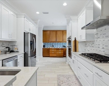 6228 Champions Row Street - Photo Thumbnail 12