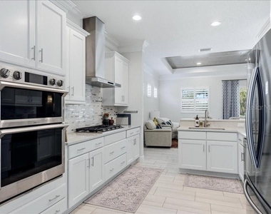 6228 Champions Row Street - Photo Thumbnail 13