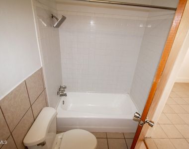 3510 Porter Avenue - Photo Thumbnail 10