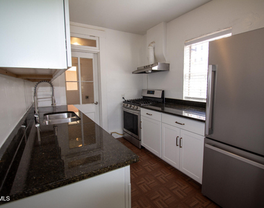 3510 Porter Avenue - Photo Thumbnail 14