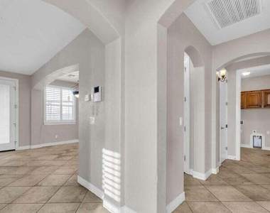 841 Golden Edge Court - Photo Thumbnail 19