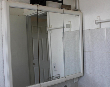 1368 Reid Road - Photo Thumbnail 11
