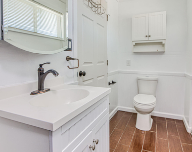 8613 Kingsway Drive - Photo Thumbnail 19