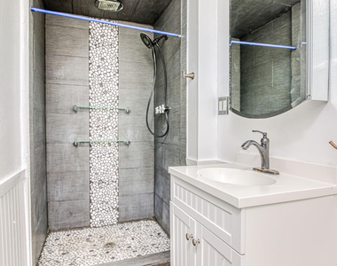 8613 Kingsway Drive - Photo Thumbnail 18
