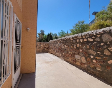 3200 Mountain Ridge Drive - Photo Thumbnail 52