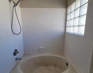 3200 Mountain Ridge Drive - Photo Thumbnail 38