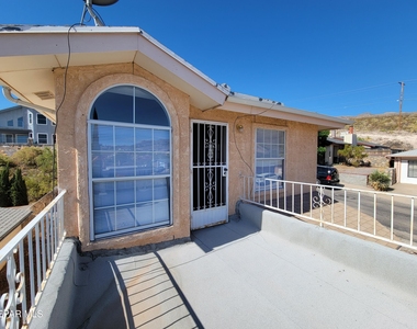 3200 Mountain Ridge Drive - Photo Thumbnail 36