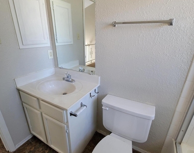 3200 Mountain Ridge Drive - Photo Thumbnail 48