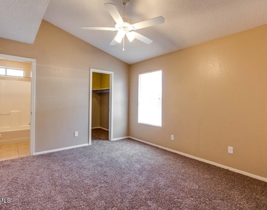3256 Bell Point Drive - Photo Thumbnail 10