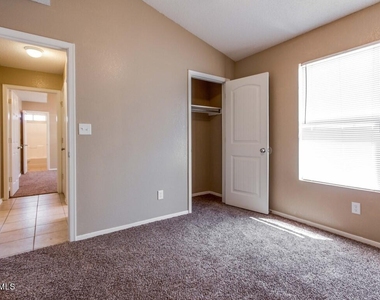 3256 Bell Point Drive - Photo Thumbnail 14