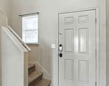 4746 Joseph Rodriguez Drive - Photo Thumbnail 4