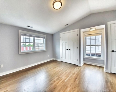 5 Isaacs Street - Photo Thumbnail 3