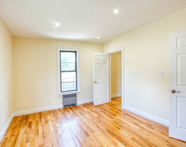 180 Willow Street - Photo Thumbnail 10