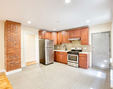 180 Willow Street - Photo Thumbnail 5