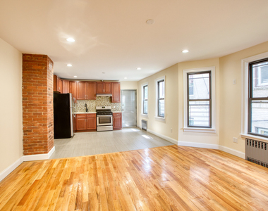 180 Willow Street - Photo Thumbnail 4