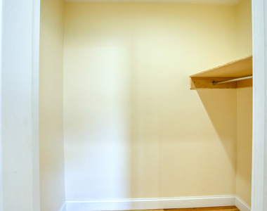 180 Willow Street - Photo Thumbnail 11