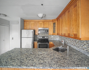 104 North Street - Photo Thumbnail 9