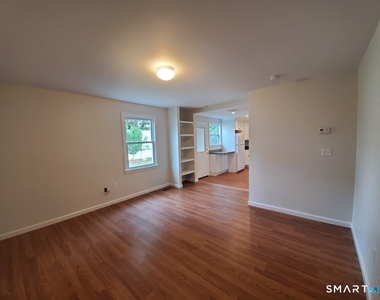 170 Brookfield Avenue - Photo Thumbnail 6