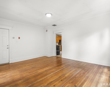 132 Bunker Hill Avenue - Photo Thumbnail 11