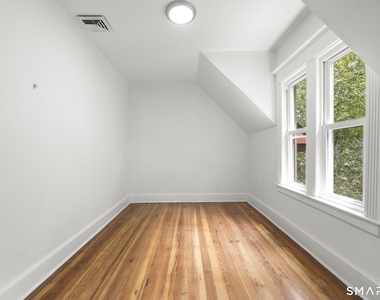 132 Bunker Hill Avenue - Photo Thumbnail 8