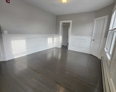 95 Mitchell Street - Photo Thumbnail 4