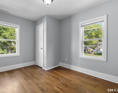 165 Starr Street - Photo Thumbnail 28