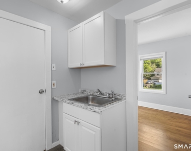 165 Starr Street - Photo Thumbnail 8