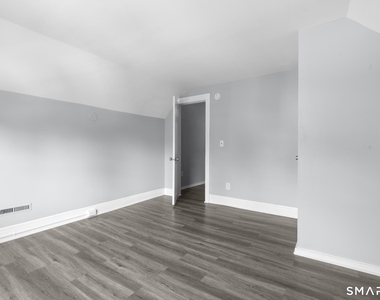 165 Starr Street - Photo Thumbnail 22
