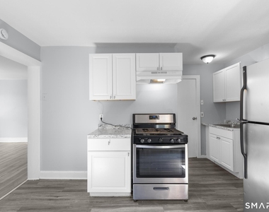 165 Starr Street - Photo Thumbnail 7