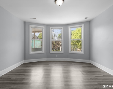 165 Starr Street - Photo Thumbnail 13