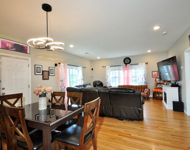 1 Katherine Way - Photo Thumbnail 9