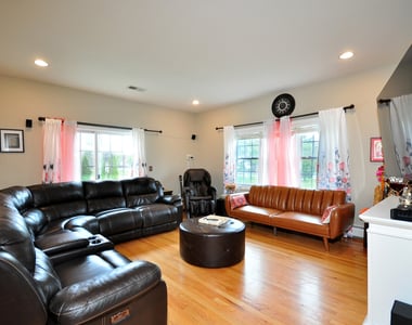 1 Katherine Way - Photo Thumbnail 10