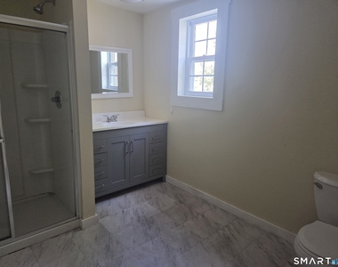 37 Rose Park Avenue - Photo Thumbnail 4