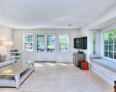 11 Treadwell Avenue - Photo Thumbnail 12