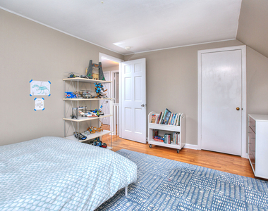 11 Treadwell Avenue - Photo Thumbnail 22