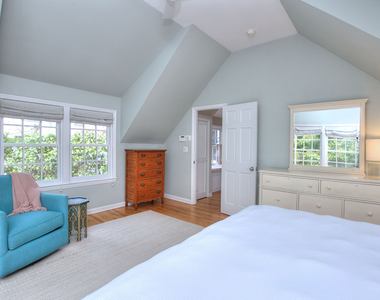 11 Treadwell Avenue - Photo Thumbnail 14