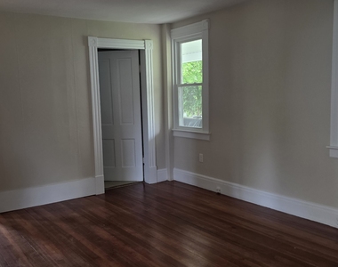 86 Main Street - Photo Thumbnail 11