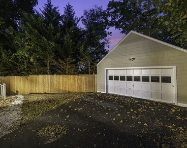 46 Puritan Lane - Photo Thumbnail 20