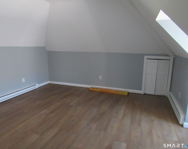 69 Center Street - Photo Thumbnail 9