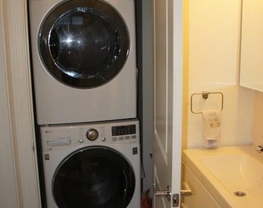 16 Manor Street - Photo Thumbnail 14