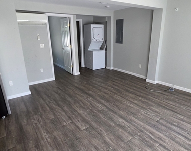 158 Greenwood Avenue - Photo Thumbnail 10
