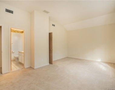 47 Pepper Bush Lane - Photo Thumbnail 21