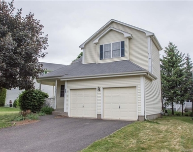 47 Pepper Bush Lane - Photo Thumbnail 1