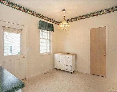 47 Pepper Bush Lane - Photo Thumbnail 16