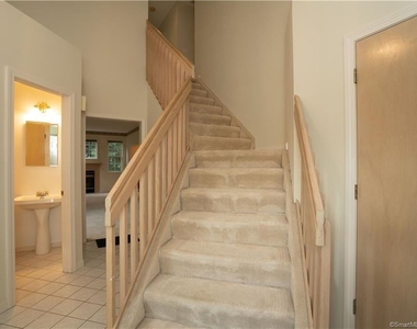 47 Pepper Bush Lane - Photo Thumbnail 6